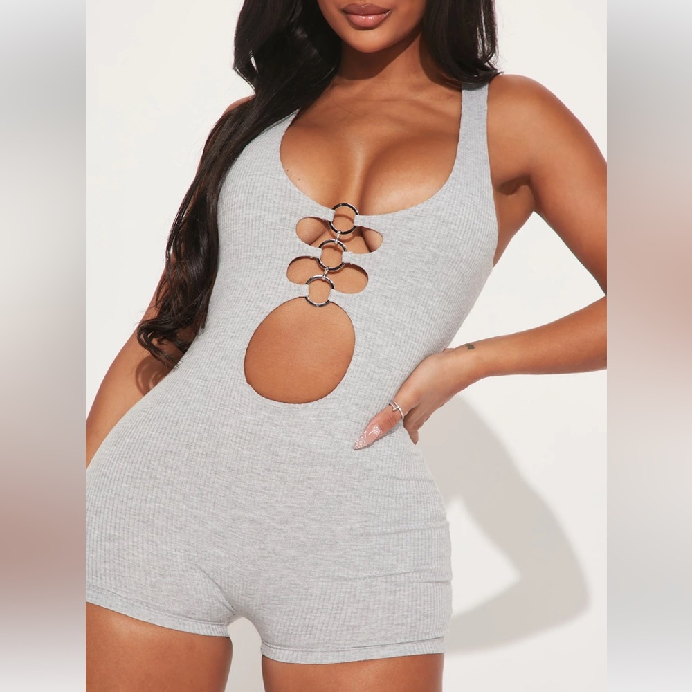 NWT Fashion Nova Gray Ribbed Romper Short